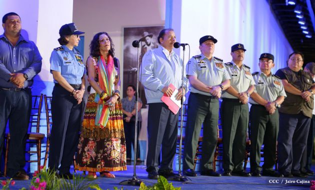 Daniel y Rosario celebran 121 Aniversario del Natalicio del General Sandino