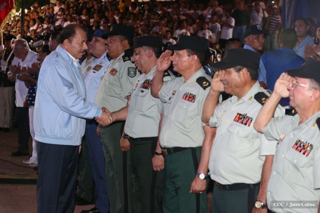 Daniel y Rosario celebran 121 Aniversario del Natalicio del General Sandino