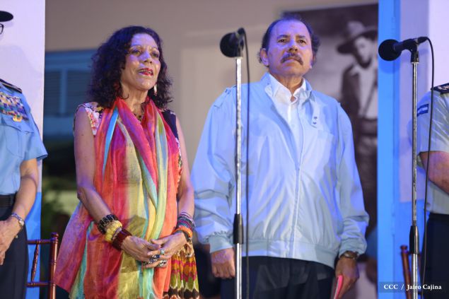 Daniel y Rosario celebran 121 Aniversario del Natalicio del General Sandino