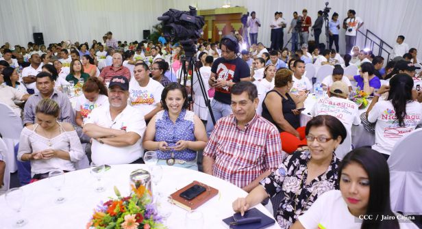 Daniel y Rosario presiden Asamblea Sandinista Nacional