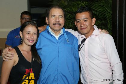 Daniel y Rosario presiden Asamblea Sandinista Nacional