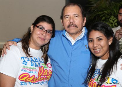 Daniel y Rosario presiden Asamblea Sandinista Nacional