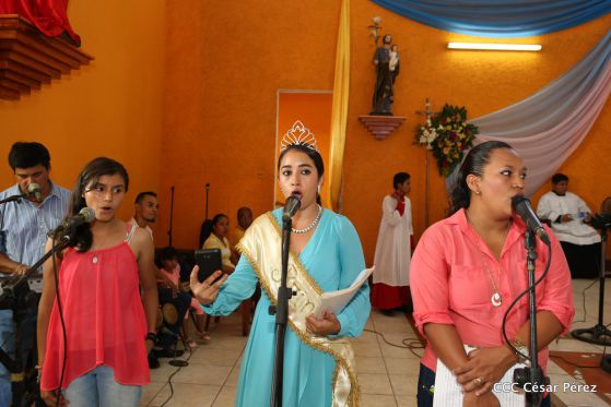 Celebran con júbilo y devoción a María Auxiliadora en Los Altos, Nindirí
