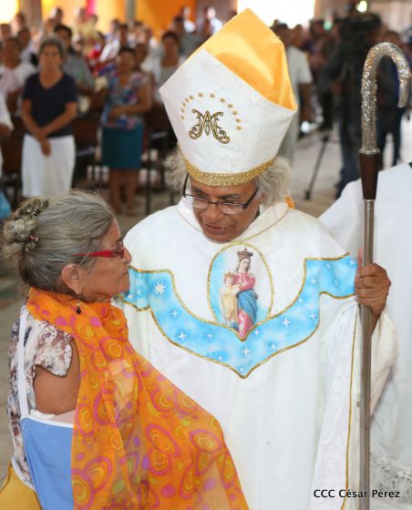Celebran con júbilo y devoción a María Auxiliadora en Los Altos, Nindirí