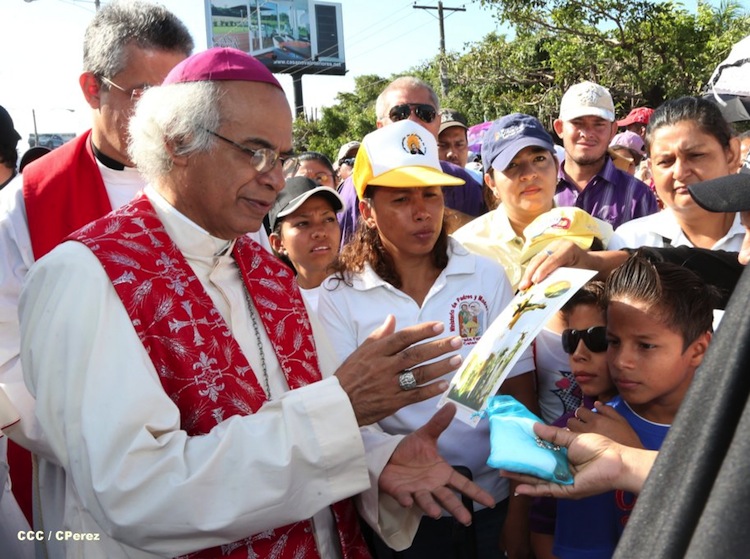 Viacrucis de Viernes Santo en Managua