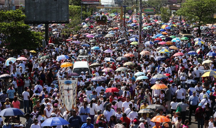 Viacrucis de Viernes Santo en Managua