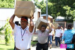 Entrega de apoyo solidario del Gobierno Sandinista a familias de Chinandega