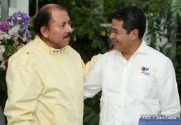 Daniel y Rosario reciben al presidente de Honduras, Juan Orlando Hernández