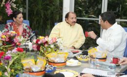 Daniel y Rosario reciben al presidente de Honduras, Juan Orlando Hernández