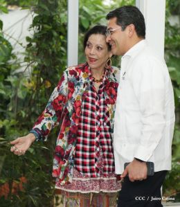 Daniel y Rosario reciben al presidente de Honduras, Juan Orlando Hernández