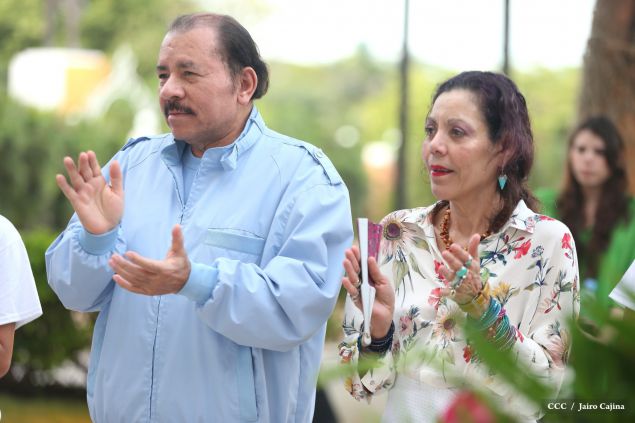 Daniel y Rosario rinden homenaje al Comandante Carlos Fonseca en su 80 Natalicio