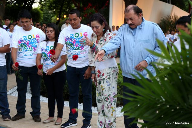 Daniel y Rosario rinden homenaje al Comandante Carlos Fonseca en su 80 Natalicio