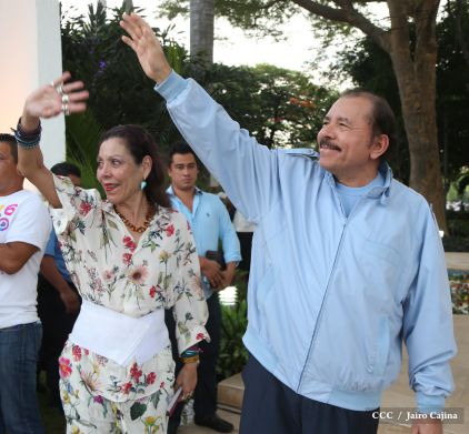 Daniel y Rosario rinden homenaje al Comandante Carlos Fonseca en su 80 Natalicio