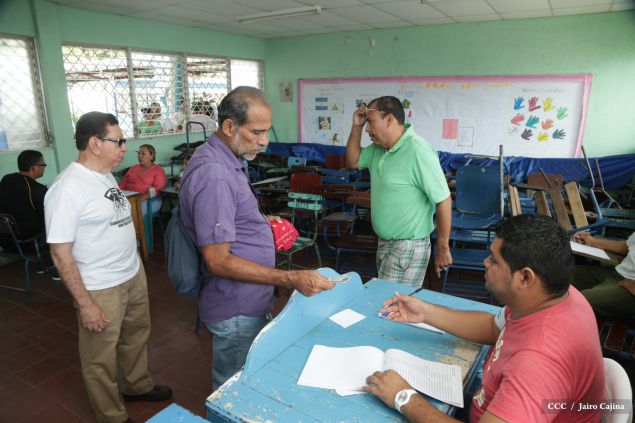 Familias participan masivamente y con entusiasmo en la Verificación Ciudadana