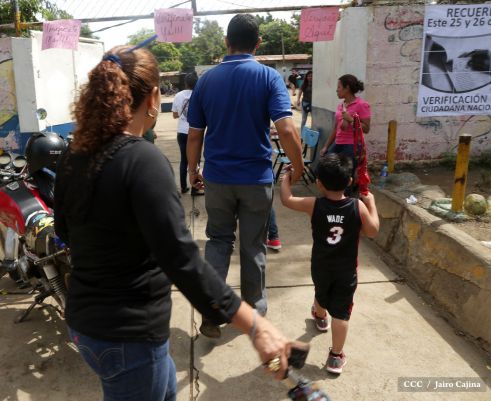 Familias participan masivamente y con entusiasmo en la Verificación Ciudadana