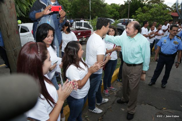 Daniel y Rosario participan del proceso de verificación ciudadana