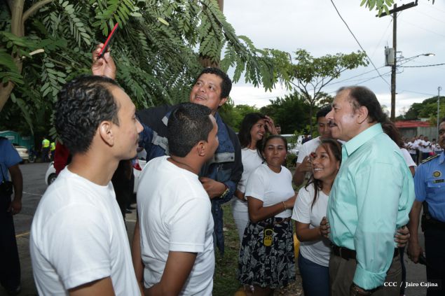 Daniel y Rosario participan del proceso de verificación ciudadana