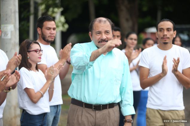 Daniel y Rosario participan del proceso de verificación ciudadana