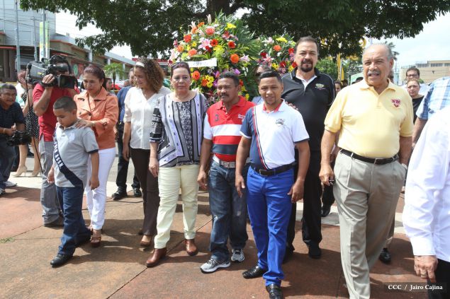Homenaje al Tricampeón Alexis Argüello