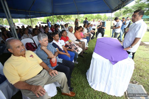 Homenaje al Tricampeón Alexis Argüello