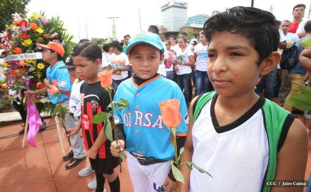 Homenaje al Tricampeón Alexis Argüello