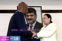 Alcaldía de Managua entrega orden Alexis Argüello a personalidades deportivas