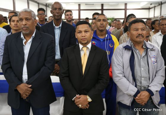 Alcaldía de Managua entrega orden Alexis Argüello a personalidades deportivas