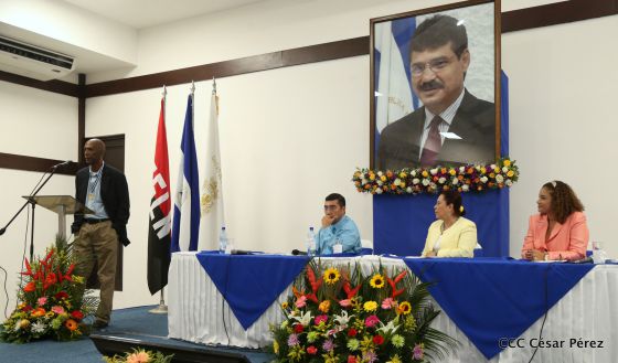 Alcaldía de Managua entrega orden Alexis Argüello a personalidades deportivas