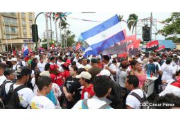 Daniel y Rosario celebran el 37 Aniversario del Repliegue Táctico a Masaya