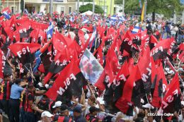 Daniel y Rosario celebran el 37 Aniversario del Repliegue Táctico a Masaya