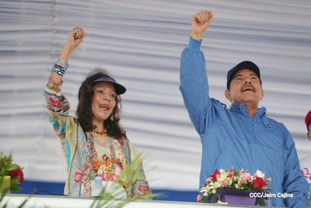 Daniel y Rosario celebran el 37 Aniversario del Repliegue Táctico a Masaya