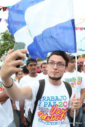 Presidente Daniel y Compañera Rosario en 37 Aniversario del Repliegue a Masaya