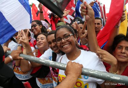 Presidente Daniel y Compañera Rosario en 37 Aniversario del Repliegue a Masaya