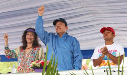 Presidente Daniel y Compañera Rosario en 37 Aniversario del Repliegue a Masaya