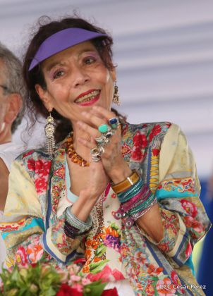 Presidente Daniel y Compañera Rosario en 37 Aniversario del Repliegue a Masaya