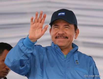 Presidente Daniel y Compañera Rosario en 37 Aniversario del Repliegue a Masaya