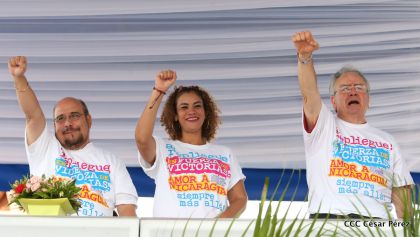 Presidente Daniel y Compañera Rosario en 37 Aniversario del Repliegue a Masaya