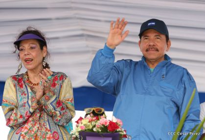 Presidente Daniel y Compañera Rosario en 37 Aniversario del Repliegue a Masaya