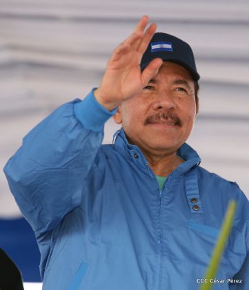 Presidente Daniel y Compañera Rosario en 37 Aniversario del Repliegue a Masaya