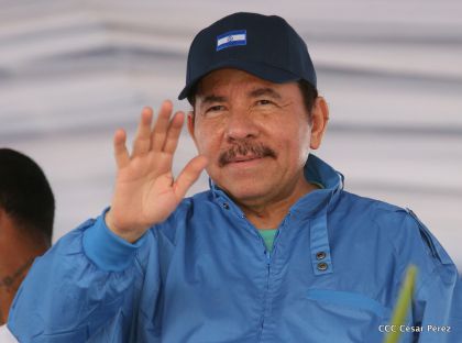 Presidente Daniel y Compañera Rosario en 37 Aniversario del Repliegue a Masaya