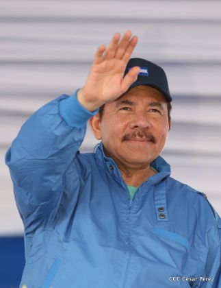 Presidente Daniel y Compañera Rosario en 37 Aniversario del Repliegue a Masaya