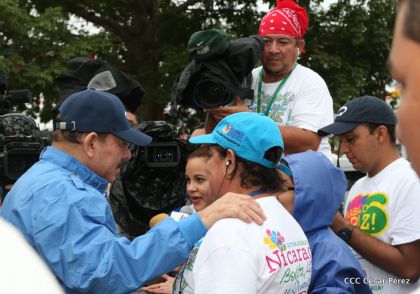 Presidente Daniel y Compañera Rosario en 37 Aniversario del Repliegue a Masaya
