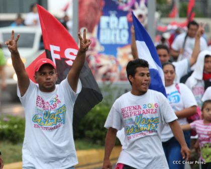 Presidente Daniel y Compañera Rosario en 37 Aniversario del Repliegue a Masaya