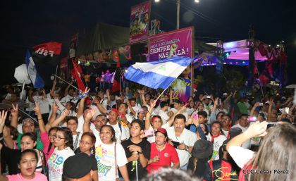 Presidente Daniel y Compañera Rosario en 37 Aniversario del Repliegue a Masaya