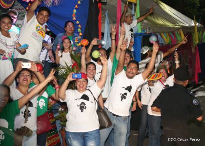 Presidente Daniel y Compañera Rosario en 37 Aniversario del Repliegue a Masaya