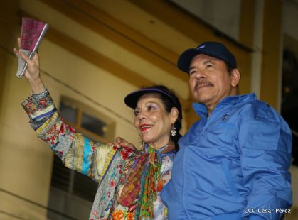 Presidente Daniel y Compañera Rosario en 37 Aniversario del Repliegue a Masaya