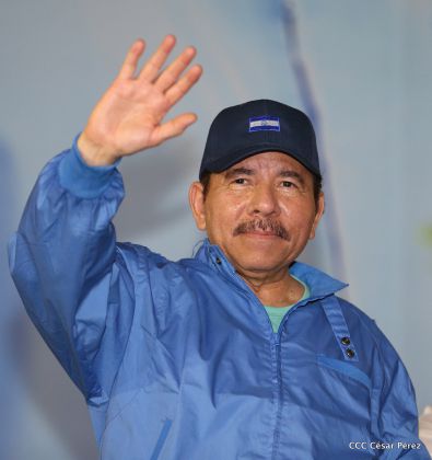 Presidente Daniel y Compañera Rosario en 37 Aniversario del Repliegue a Masaya