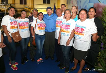 Presidente Daniel y Compañera Rosario en 37 Aniversario del Repliegue a Masaya