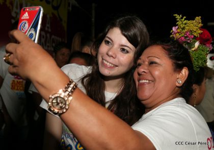 Presidente Daniel y Compañera Rosario en 37 Aniversario del Repliegue a Masaya