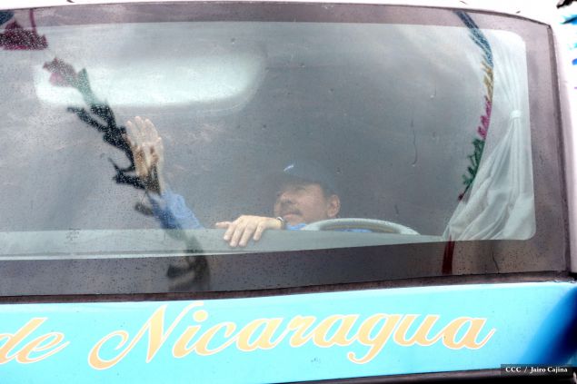 Presidente Daniel y Compañera Rosario en 37 Aniversario del Repliegue a Masaya